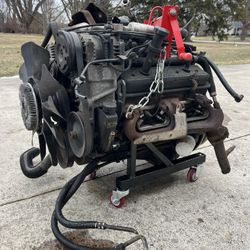 1999 GM Vortec 350 Small Block Chevy/GMC  5.7 Liter Truck Engine