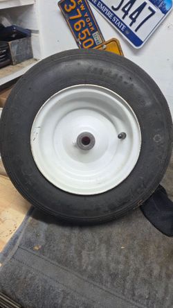 Wheel barrel tire