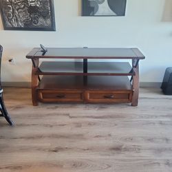 Selling TV Stand For $80