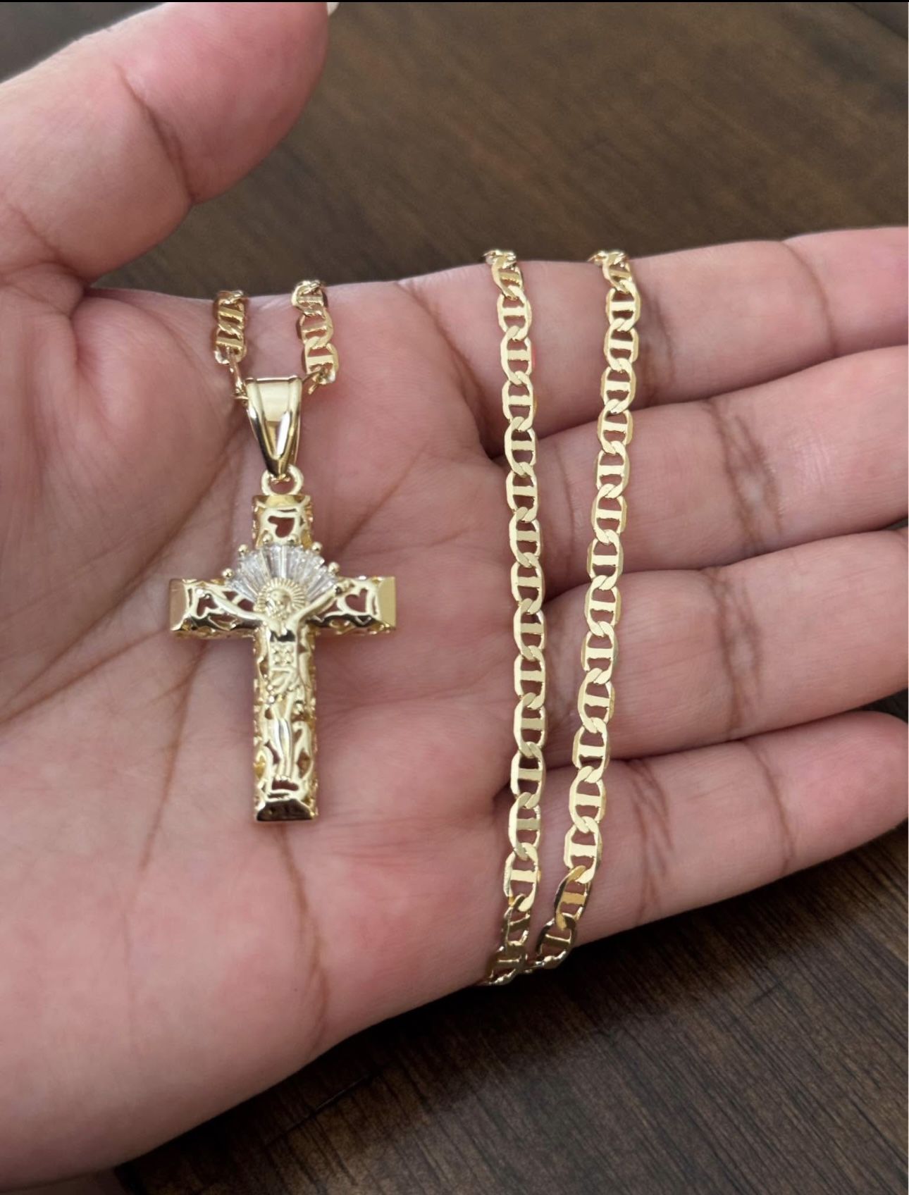 Cross With Baguette Style Stone 20 Inch Mariner Necklace