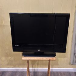 Working 32 Inch TV 