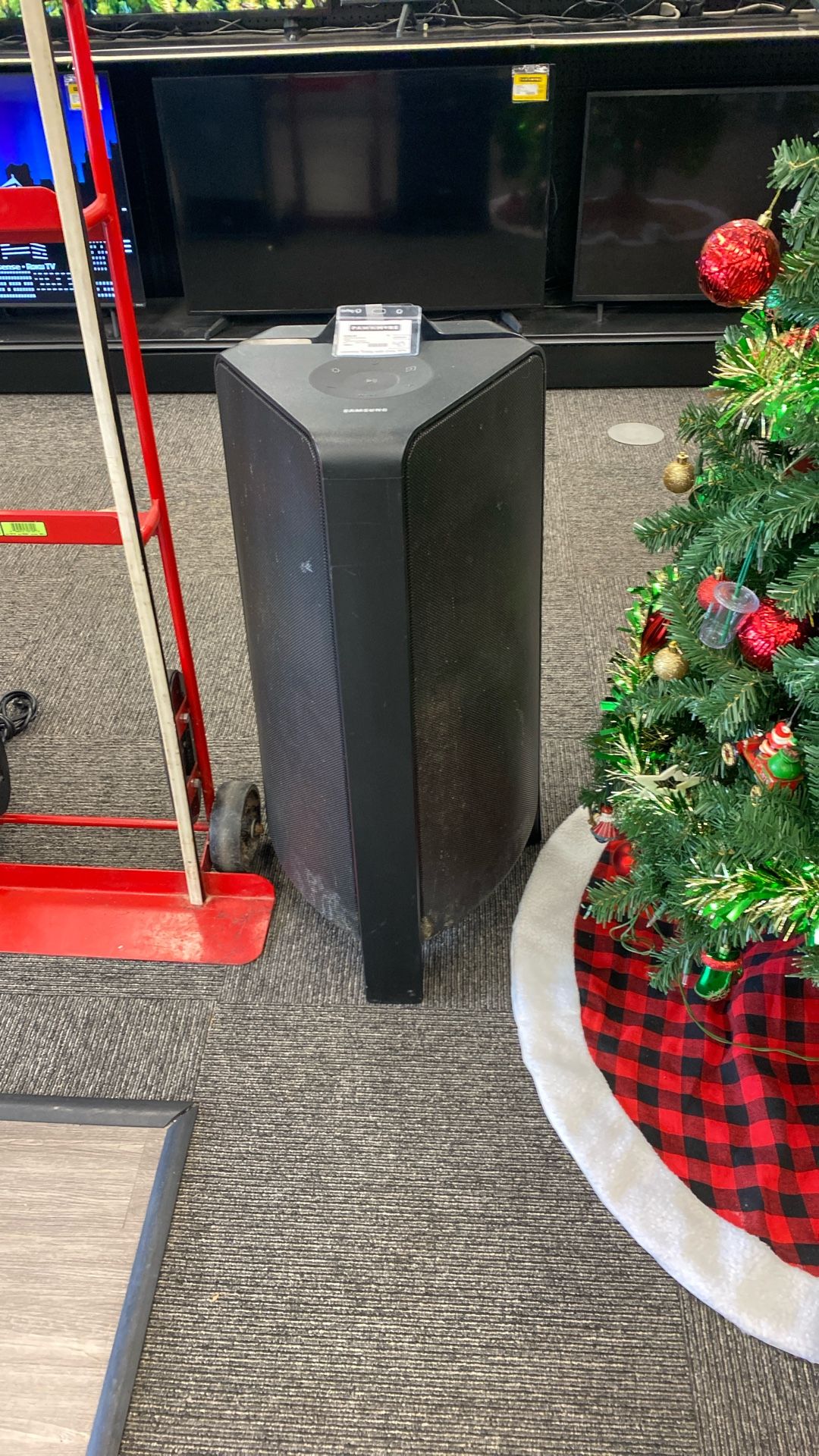Speaker Box