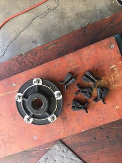 Suzuki gsxr rear sprocket hub assembly