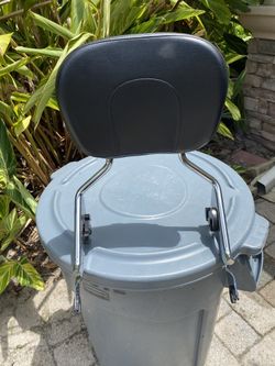 Harley Passenger Backrest Quick Release Fits Street Glide Road king Heritage 