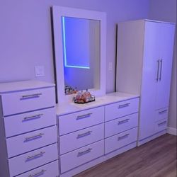 Bedroom set