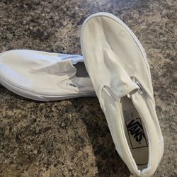 White Vans slip on trainers mens 8 women 9.5