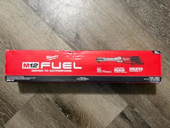 Milwaukee M12 Fuel Extended Ratchet