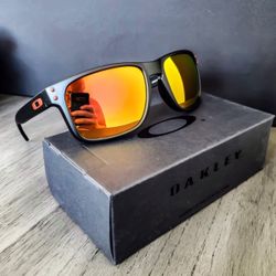 New Oakleys  Box, Pouch Cloth All Included