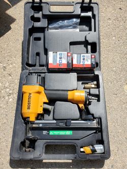 Bostitch Nailer With 2 Box Nail