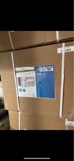 Box air conditioner window Danby 8000 btu control remote