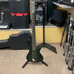 Schector Stiletto Stealth Bass Guitar