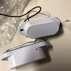 Fender Mustang Pickups Used Painted The Covers White
