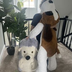 Extra Large Stuffed Animals. $10/each