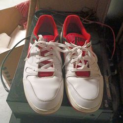 Men's Nike full force low mystic red size 11 1/2