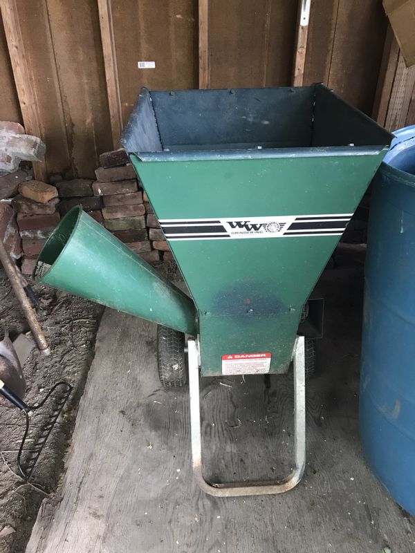 Chippewa Wood Chipper for Sale in Troy, NY - OfferUp