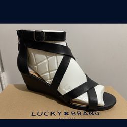 Women Small Wedge Heel New