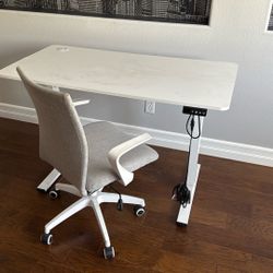 Student Adjustable Desk With Adjustable Chair 