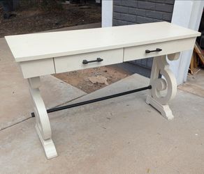 Magnussen Home White Console / Sofa Table
