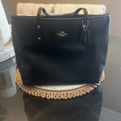 Black Coach Bag/Purse 