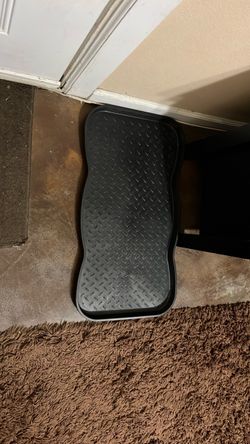 Black boot tray