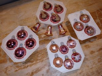 20 PINK ANTIQUE CHRISTMAS ORNAMENTS