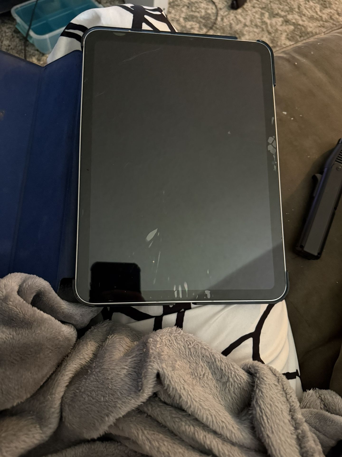 iPad A16 + Apple Pencil