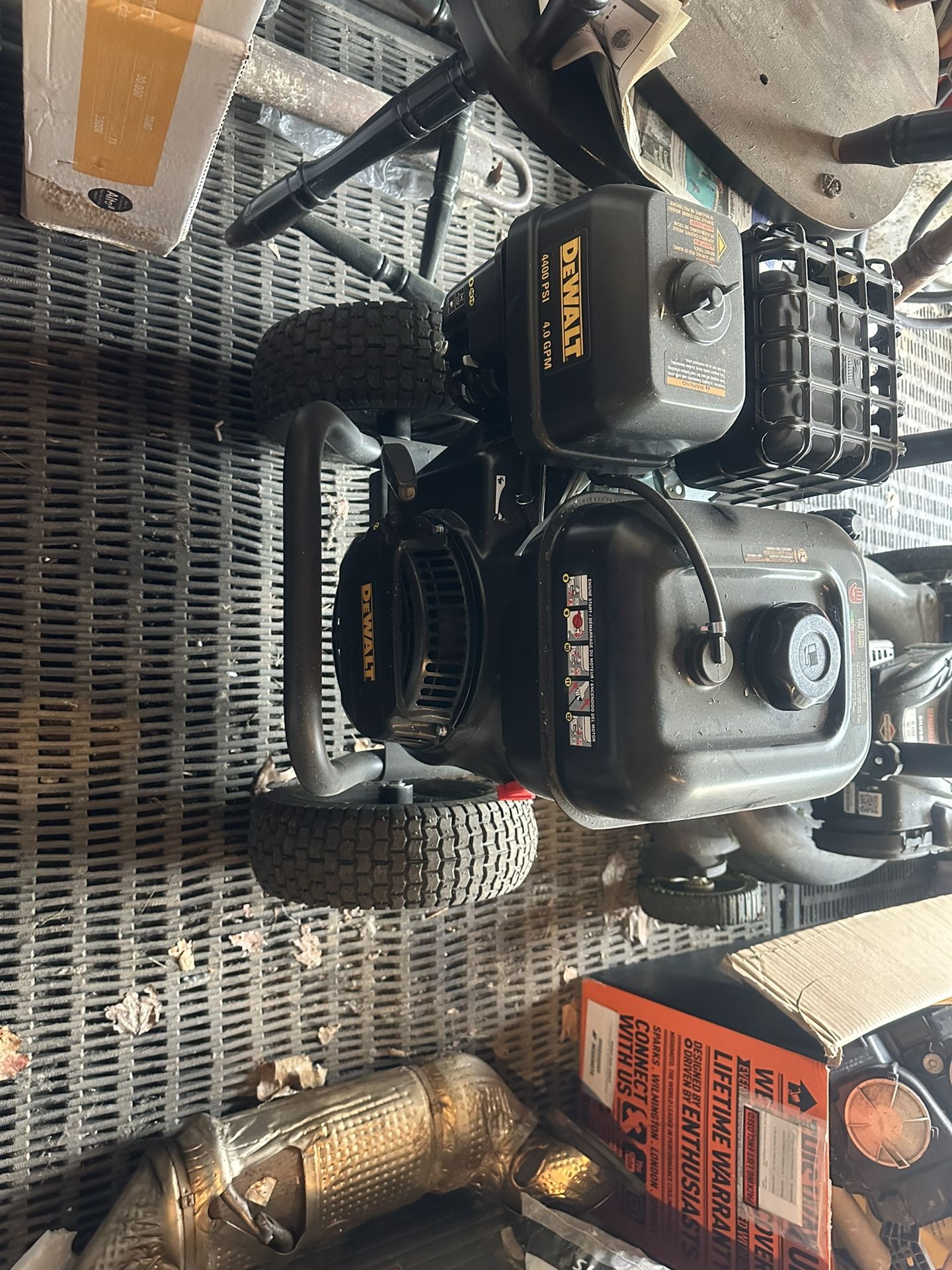 Dewalt 4400 Psi Pressure Washer Used A Handful Of Times