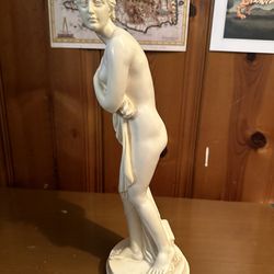 Statue Of Venus