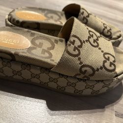 Women's platform slide sandal
