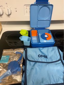 Omiebox  Kids Insulated Leakproof Bento Lunch Box with jar, lunch bag (new), Spoon and Fork (new)  and 2 leakproof containers.