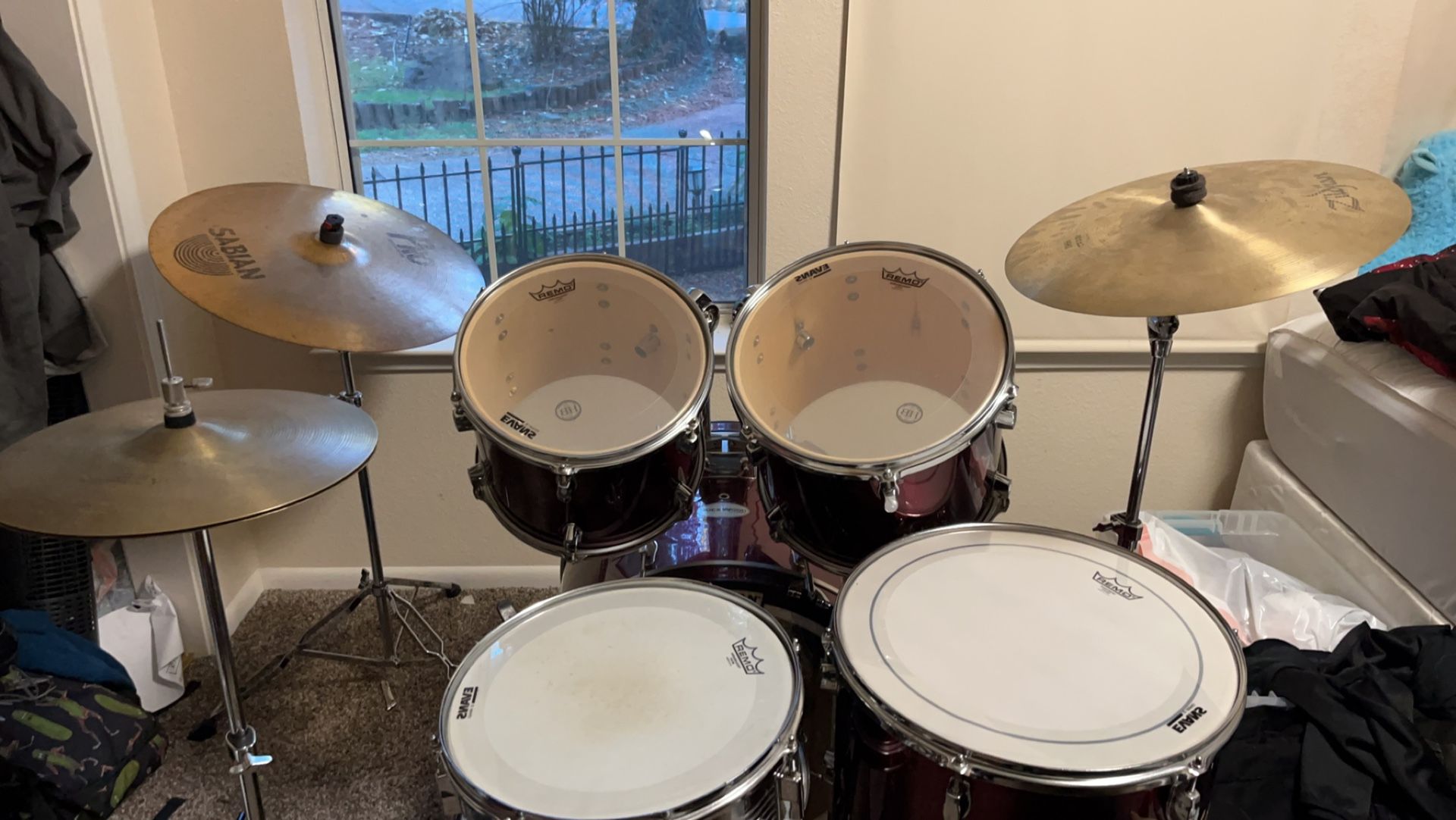 Rockwood Cherry red drumset with remo heads 1,000 obo
