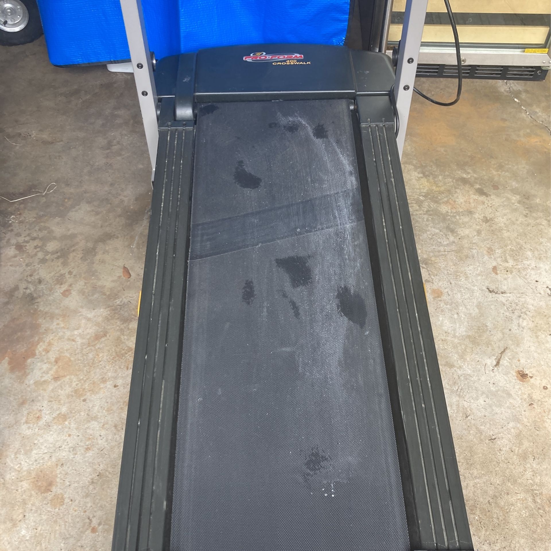 Proform 400 crosswalk Treadmill