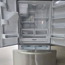 Newer Kenmore washer and dryer laundry pair