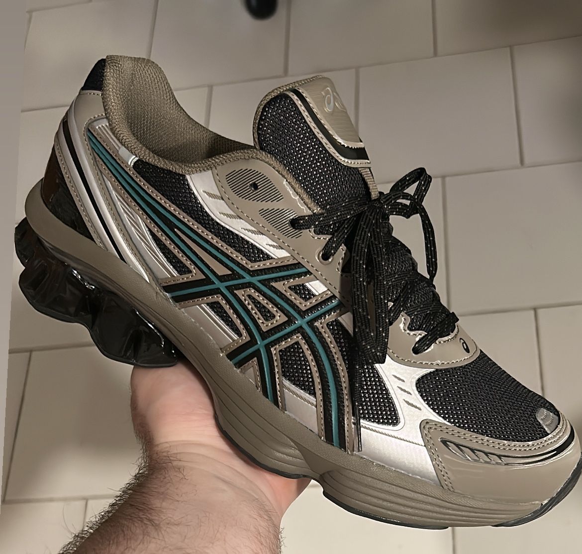 New Asics Gel Kinetic Fluent Beige / Olive Men’s Size 11 Lifestyle Mesh Shoes