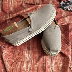 Skechers Bobs Size 7BREEZE Taupe Canvas Jute Loafers Flats 