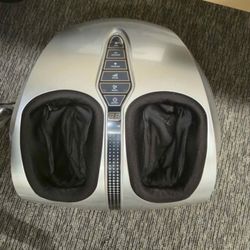 Must sell today..Foot MASSAGER