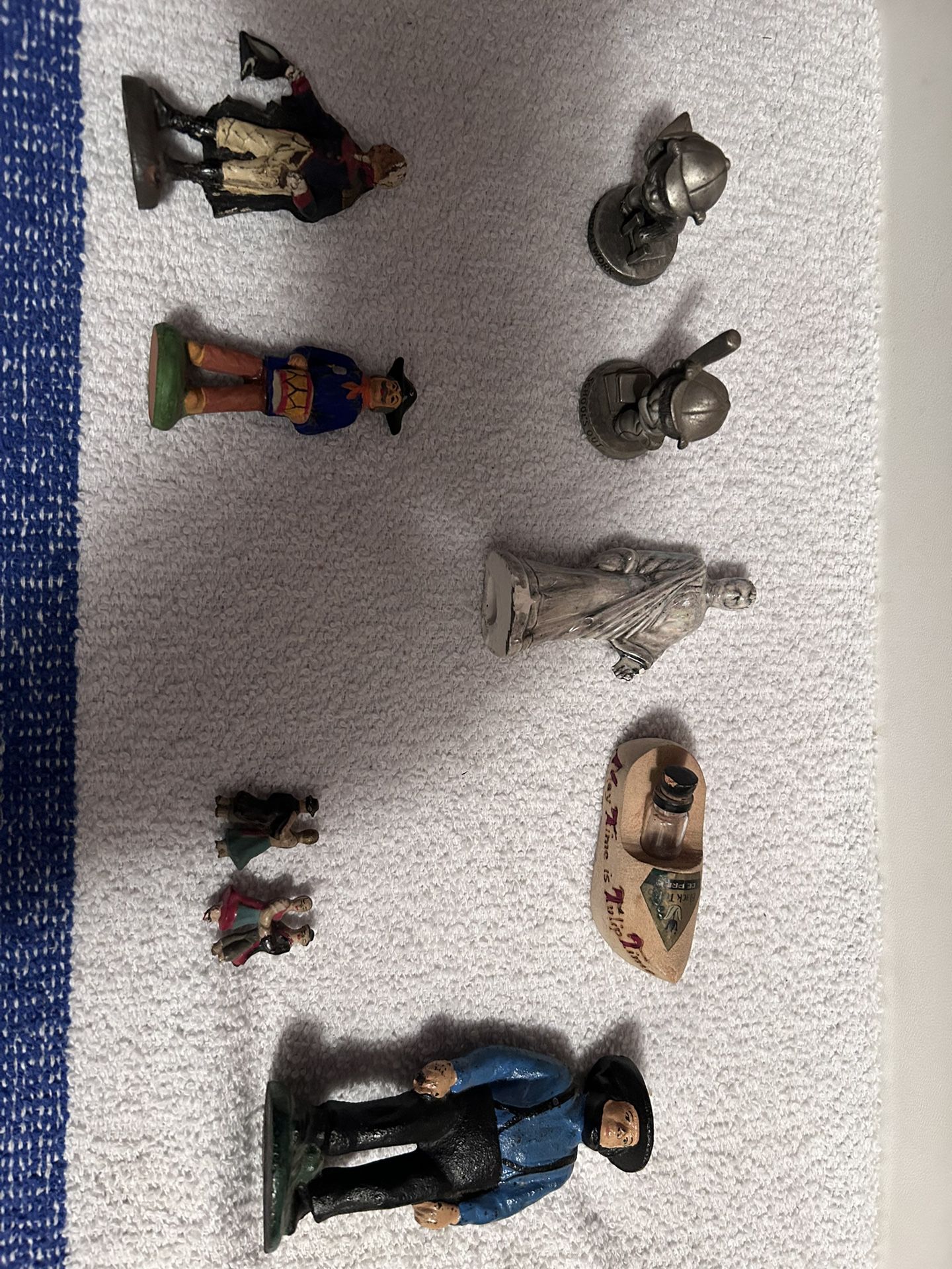 Antique Figurines 