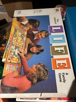 Milton Bradley Game of Life Board Game