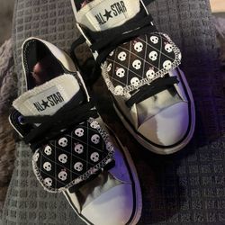 Converse All Star Chuck Taylor White With Double Textile Skull Tongue Womens Size 7