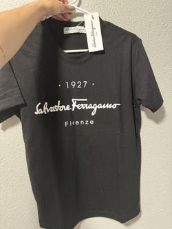 T-SHIRT NEWWWW SIZE MEDIUM