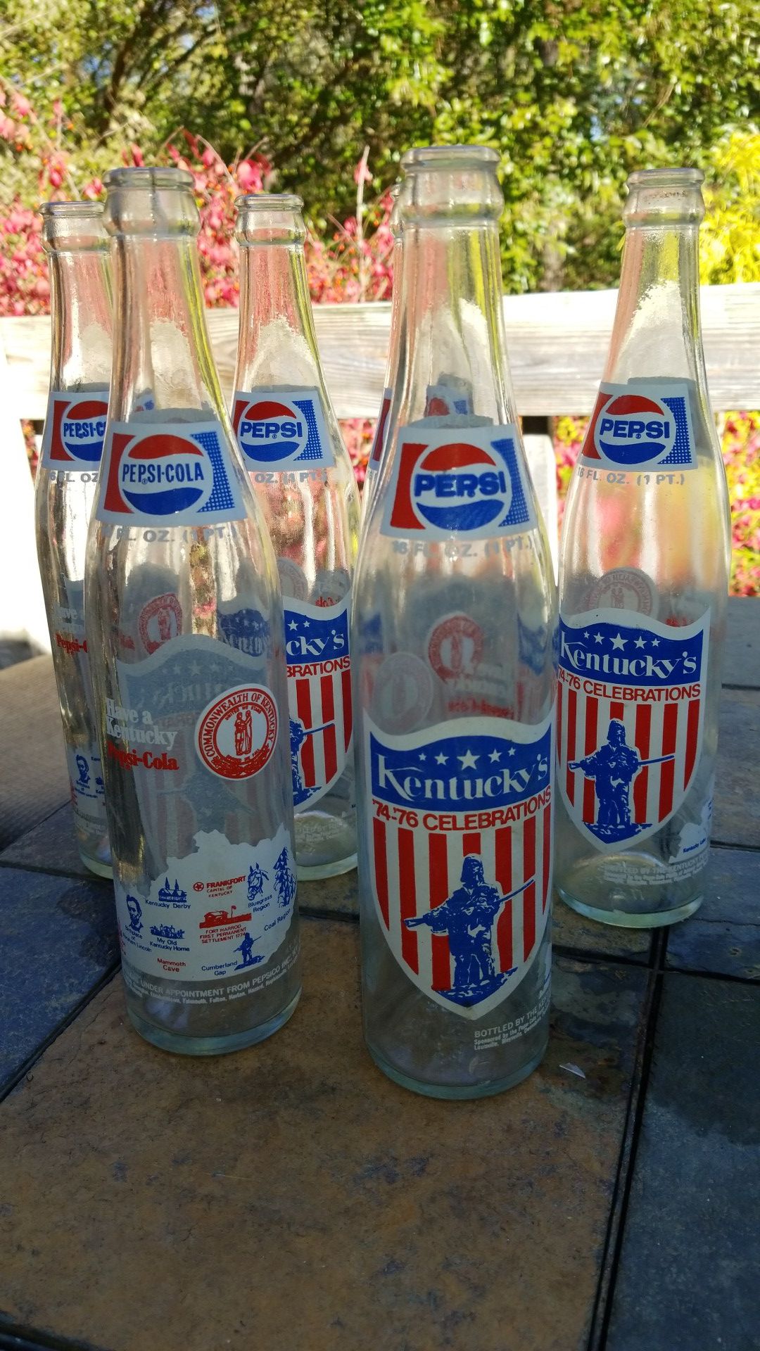 Vintage Kentucky bi-cenntenial Pespi bottles 1974-76 6 bottles