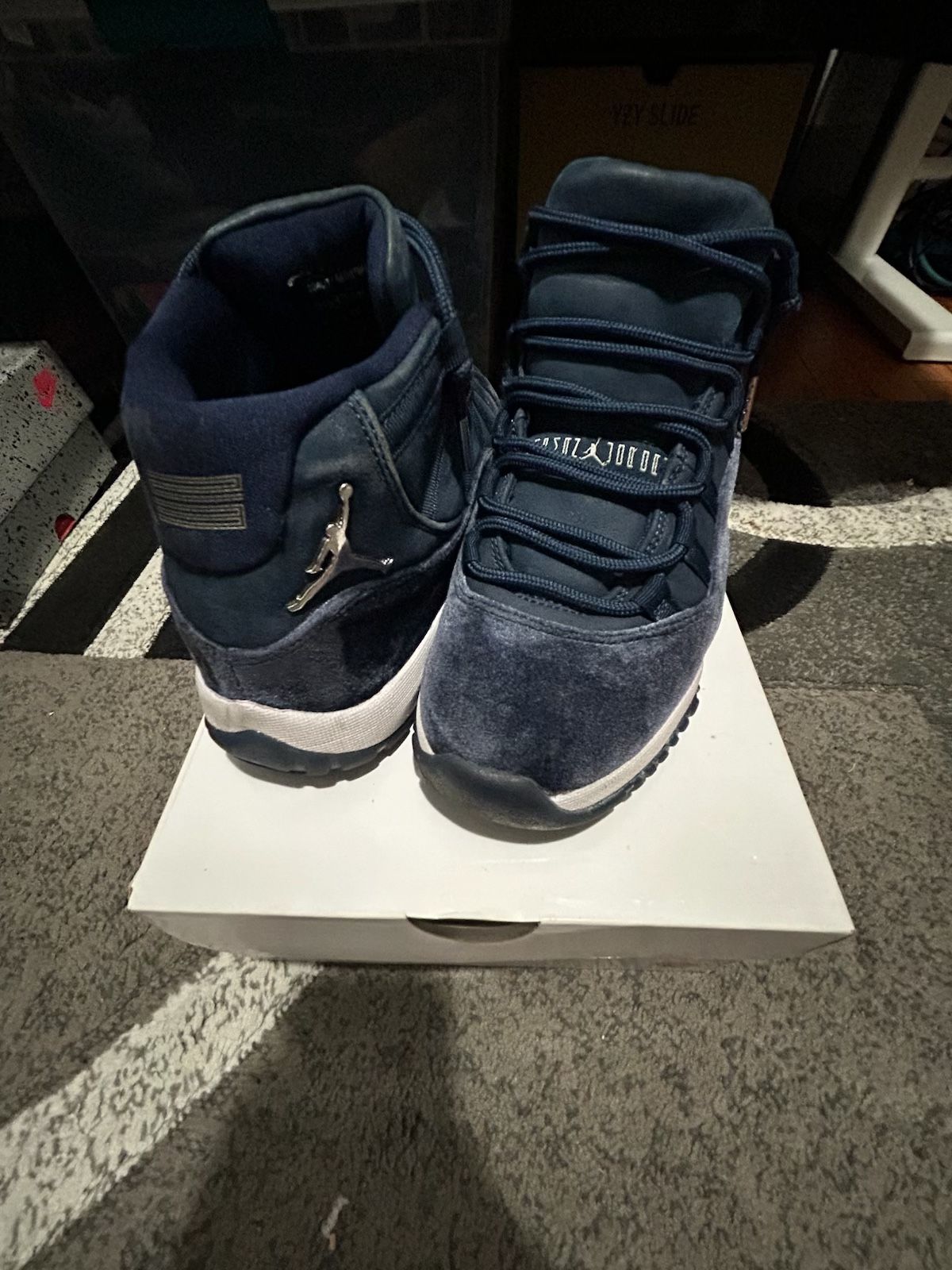 Jordan 11 Midnight Navy