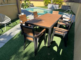 PATIO SET—Elegance— Sillas New