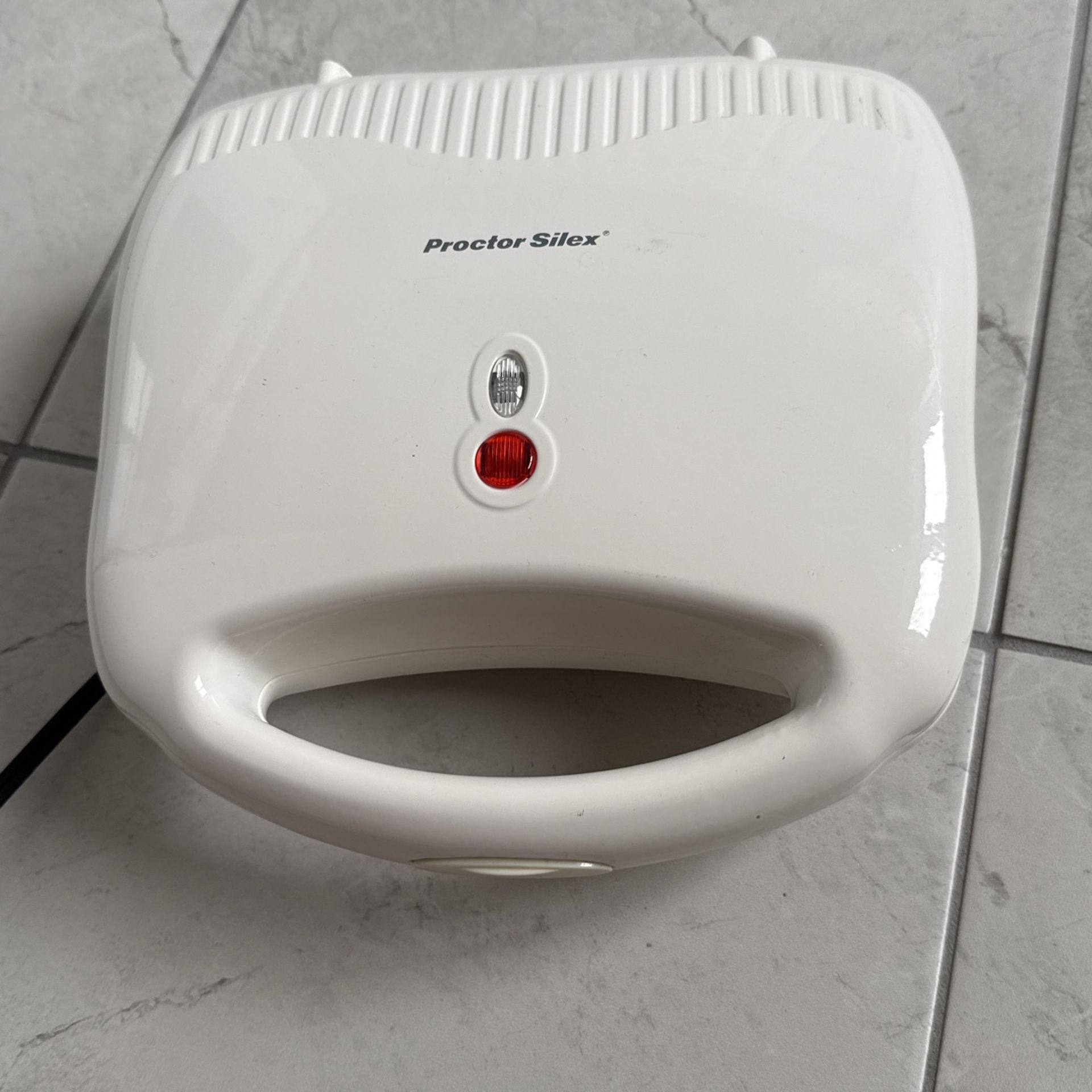 Sandwich Maker $15