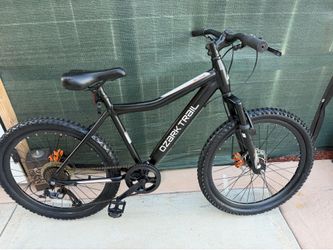 Ozark Trail 24" Glide Mountain Bike, 8 Speed, Black, Teen, Unisex