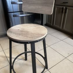 Bar Stools 