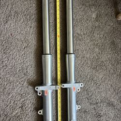 Showa Y150 Shocks 