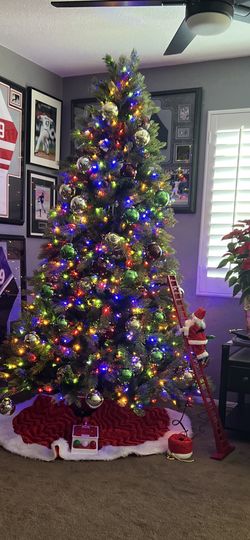 GE BRAND NEW SCOTCH PINE 7.5 CHRISTMAS TREE.. NEVER OPENED..ORIG. $500