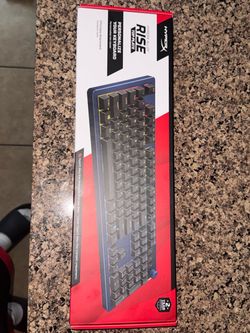 HyperX Alloy Rise Top Plate