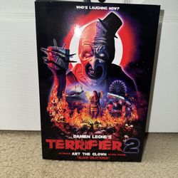 NECA Terrifier 2 (Blood Splattered) Art the Clown 2026